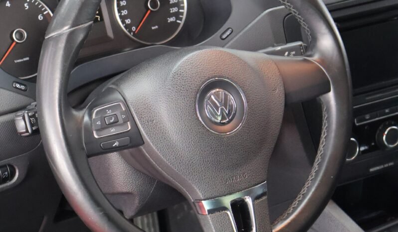 
								VOLKSWAGEN NEW JETTA CONFORTLINE 2.5L AT full									