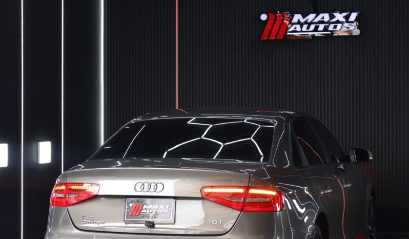 
								AUDI A4 LUXURY AUT 1.8 TURBO SED full									