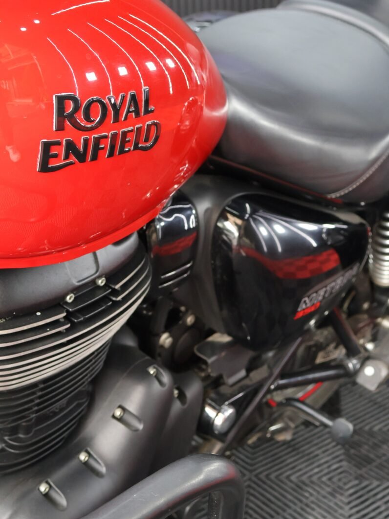 
								ROYAL ENFIELD METEOR 350 full									