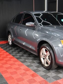 
										VOLKSWAGEN NEW JETTA TRENDLINE MT 2.0 SD full									