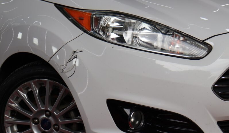 
								FORD FIESTA TITANIUM AT 1.6 full									