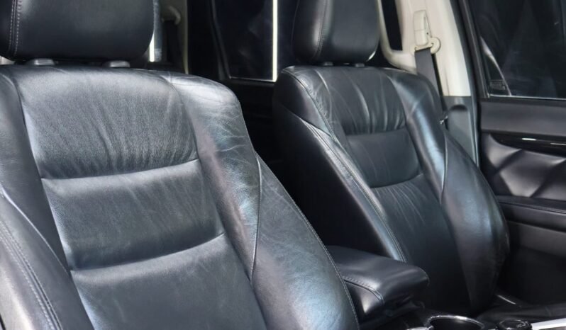 
								MITSUBISHI MONTERO SPORT 2.5 AT 4X4 TD TC full									