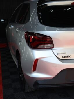 
										CHEVROLET ONIX RS MT HB full									