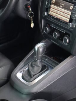 
										VOLKSWAGEN NEW JETTA CONFORTLINE 2.5L AT full									