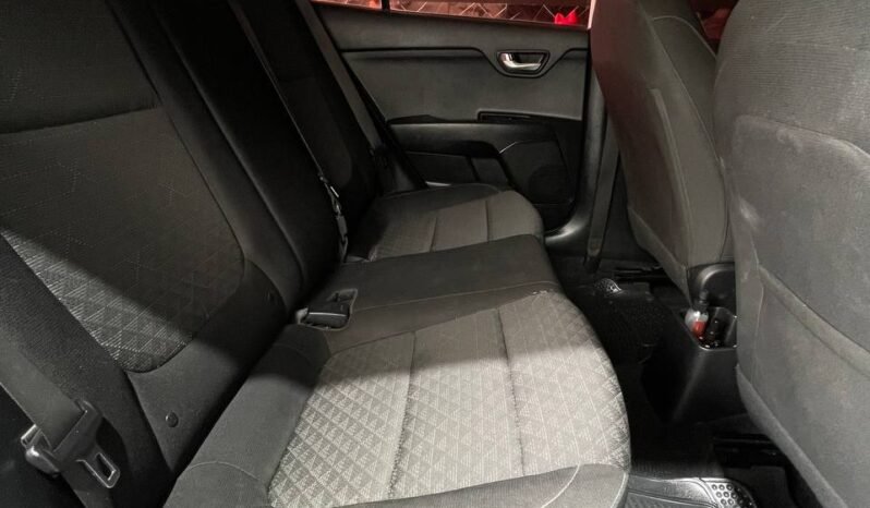 
								KIA RIO VIBRANT MT 1.4 full									