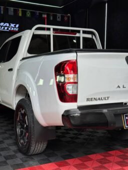 
										RENAULT ALASKAN ZEN 2.5 DIESEL MT 4X4 full									