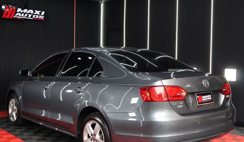 
								VOLKSWAGEN NEW JETTA TRENDLINE MT 2.0 SD full									