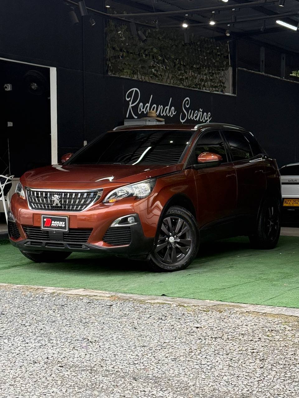 PEUGEOT 3008 ACTIVE 1.6L TURBO AT 4×2