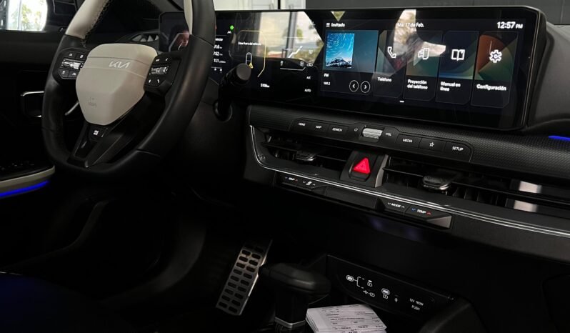 
								KIA K4 GT LINE AT 2.0 full									