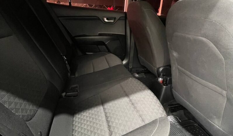 
								KIA RIO VIBRANT MT 1.4 full									