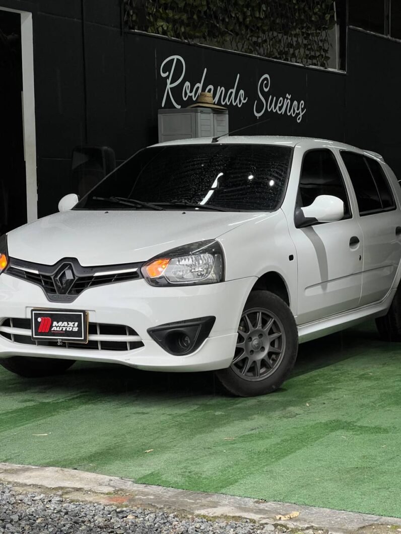 
								RENAULT CLIO STYLE full									