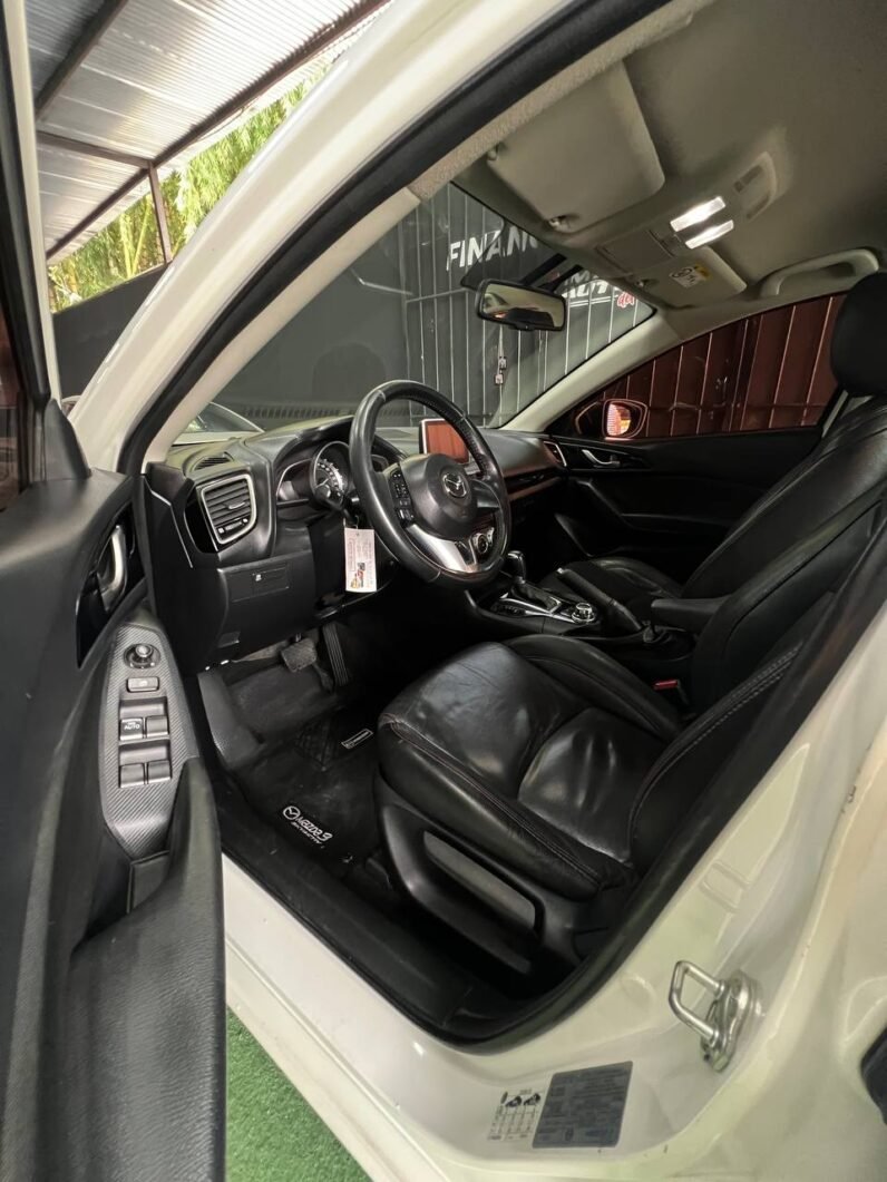 
								MAZDA 3 TOURING SD AT full									