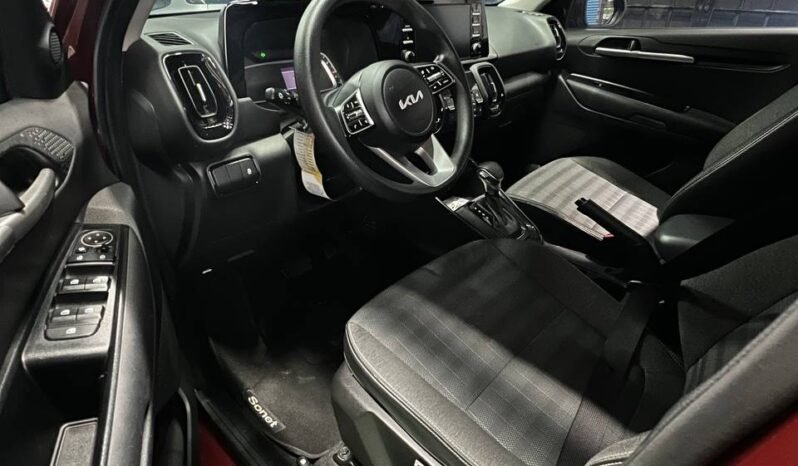 
								KIA SONET VIBRANT AT 1.5 full									