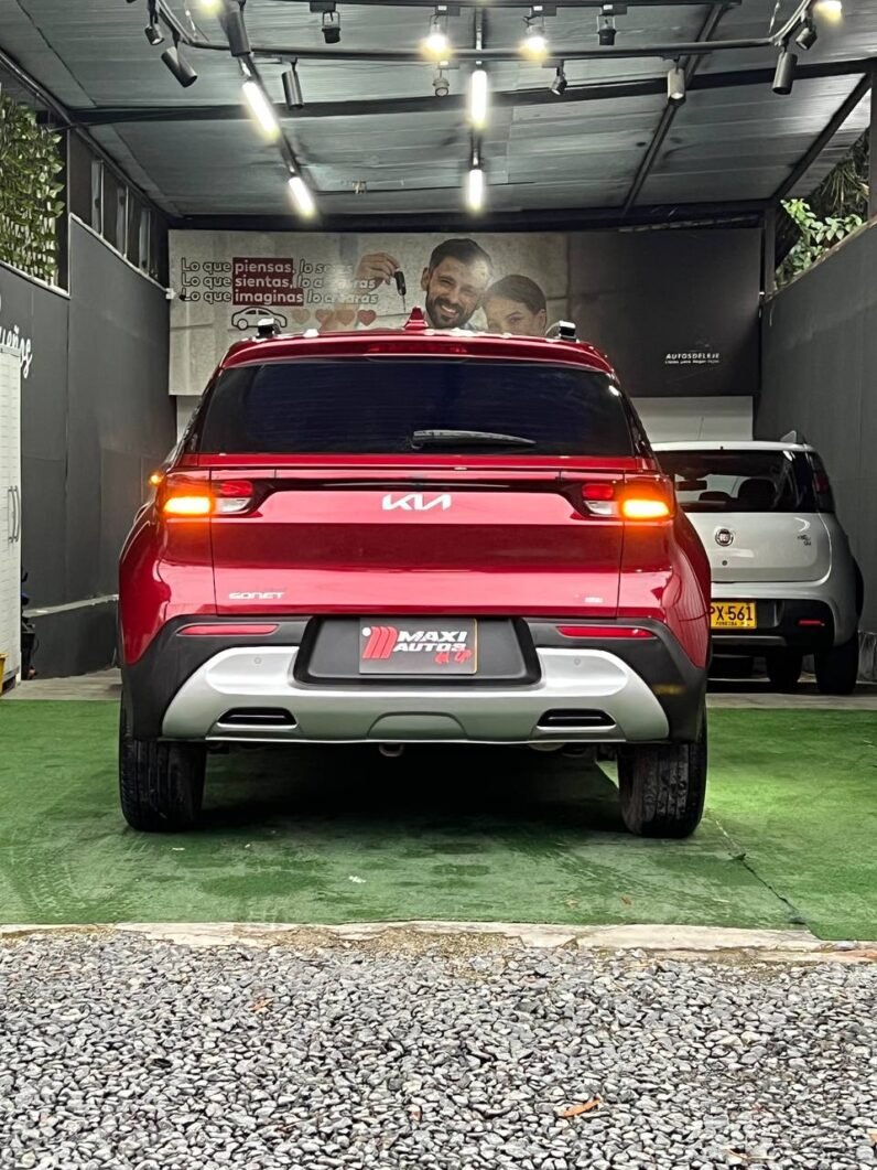 
								KIA SONET VIBRANT AT 1.5 full									