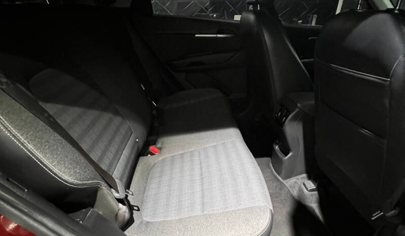 
								KIA SONET VIBRANT AT 1.5 full									