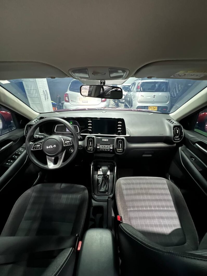 
								KIA SONET VIBRANT AT 1.5 full									