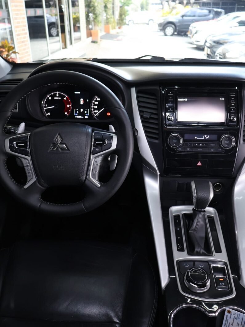 
								MITSUBISHI MONTERO SPORT 2.5 AT 4X4 TD TC full									