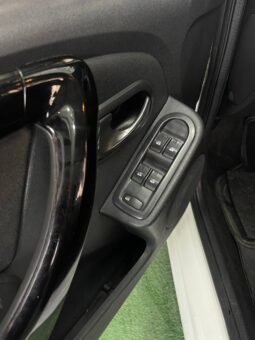 
										RENAULT SANDERO DYNAMIQUE AT 1.6 full									