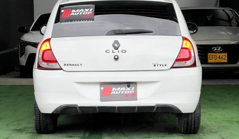 
								RENAULT CLIO STYLE full									