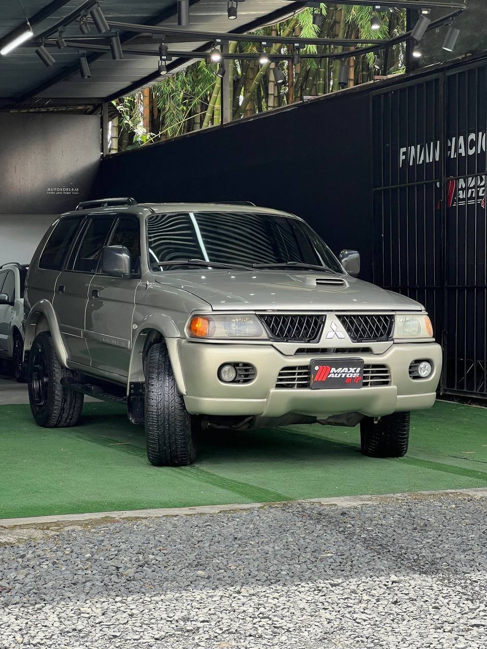 MITSUBISHI NATIVA 2.8 AT DIESEL 4X4