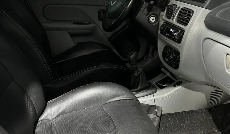 
								RENAULT CLIO STYLE full									