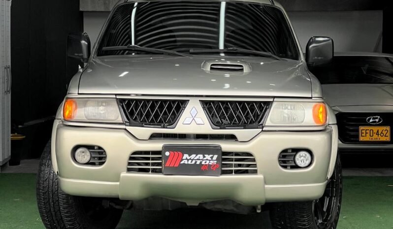 
								MITSUBISHI NATIVA 2.8 AT DIESEL 4X4 full									