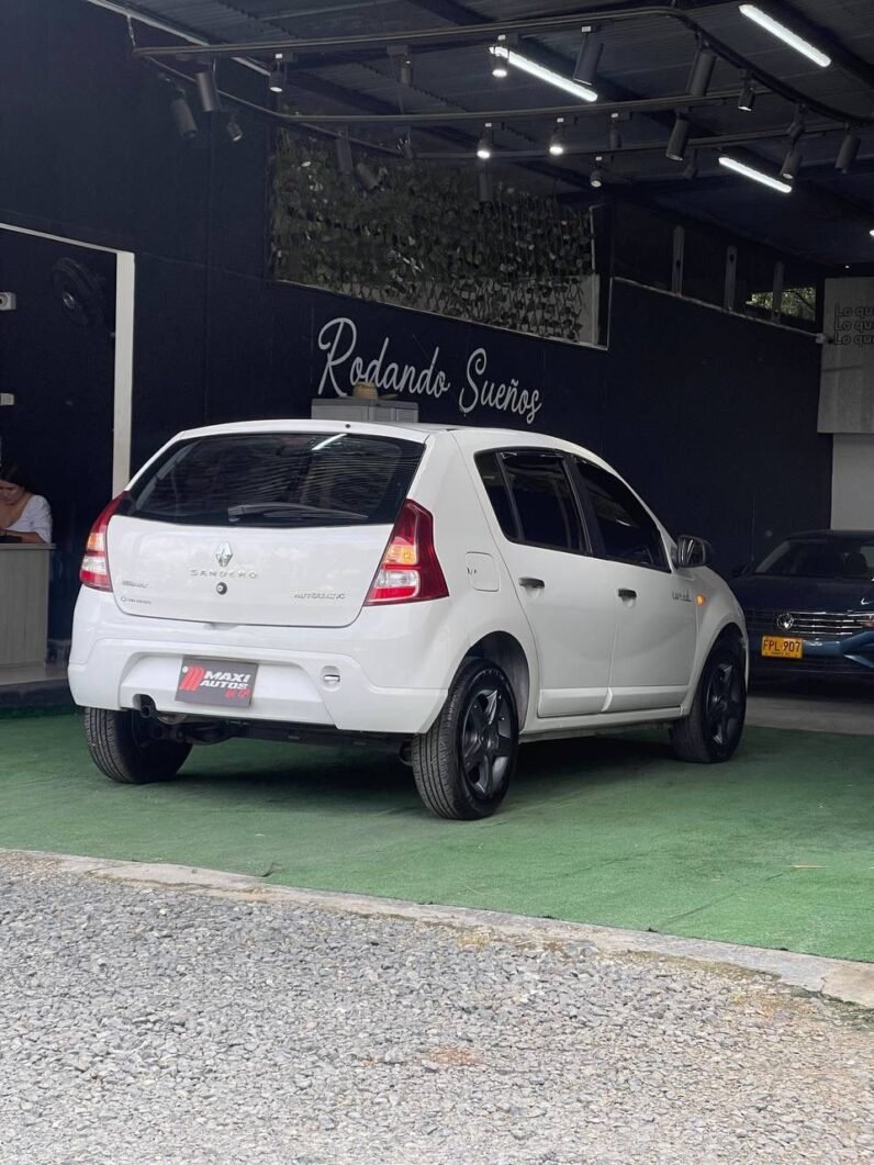 
								RENAULT SANDERO DYNAMIQUE AT 1.6 full									