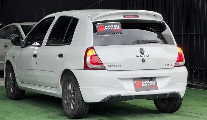 
								RENAULT CLIO STYLE full									