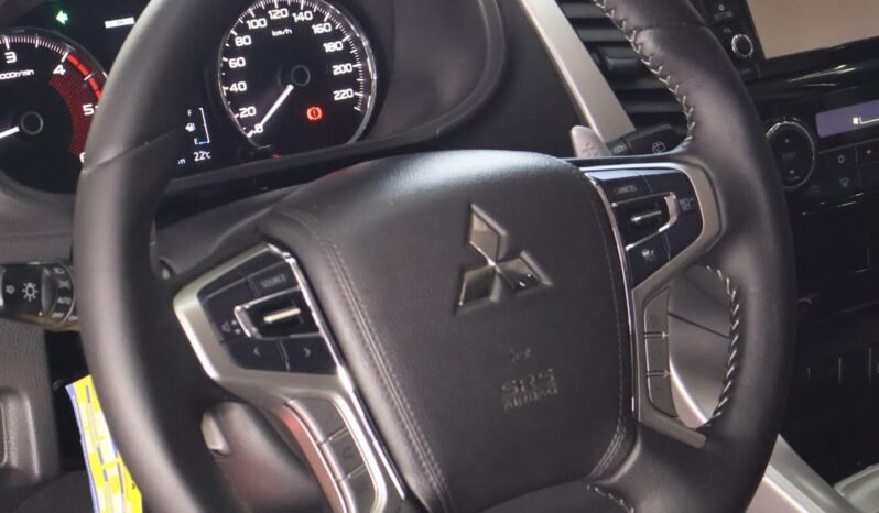 
								MITSUBISHI MONTERO SPORT 2.5 AT 4X4 TD TC full									