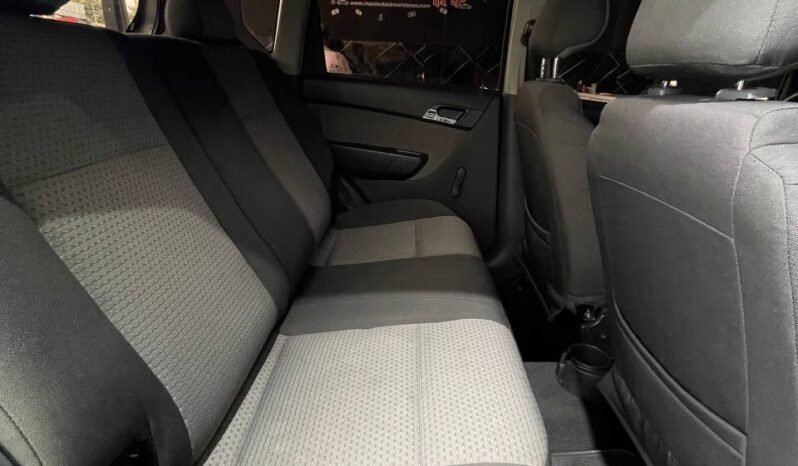 
								CHEVROLET AVEO EMOTION 5PTAS AT 1.6 full									