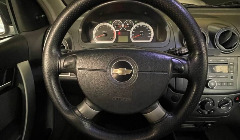 
								CHEVROLET AVEO EMOTION 5PTAS AT 1.6 full									