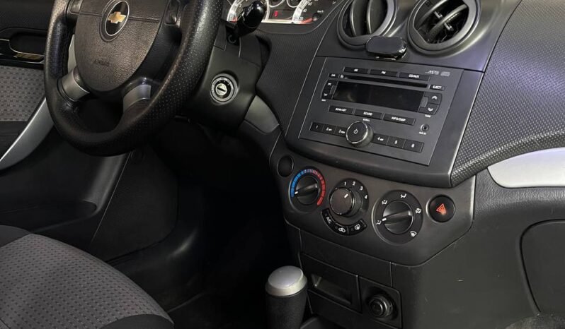 
								CHEVROLET AVEO EMOTION 5PTAS AT 1.6 full									