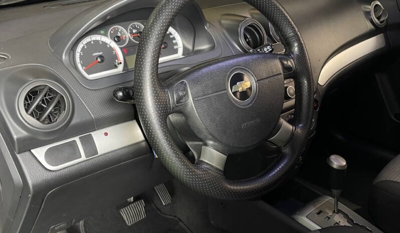 
								CHEVROLET AVEO EMOTION 5PTAS AT 1.6 full									