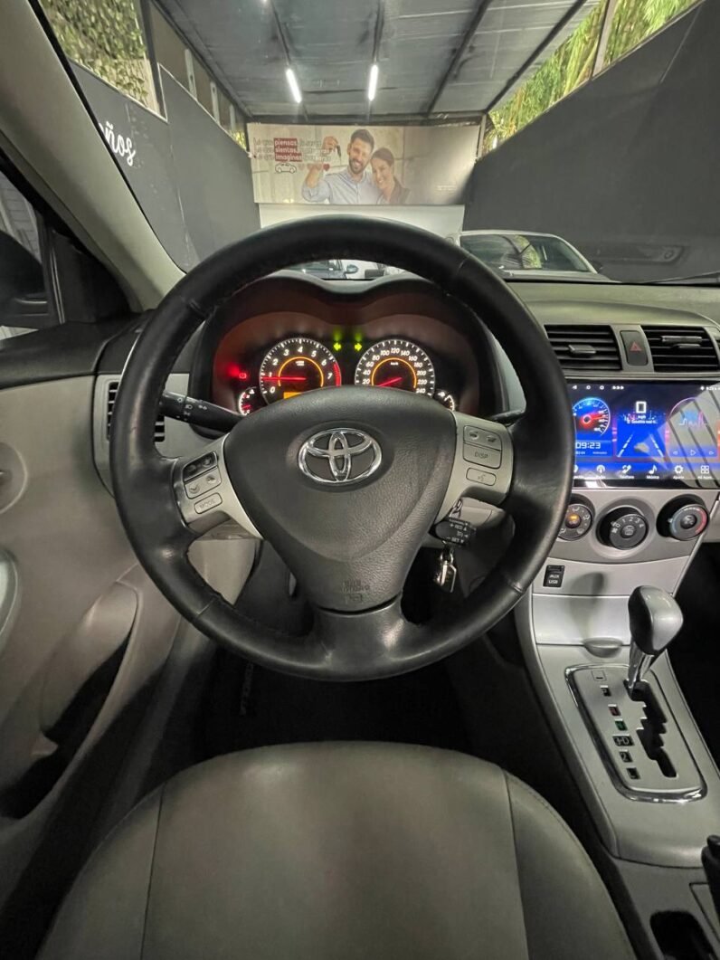 
								TOYOTA COROLLA XEI 1.8 AUTOMATICO full									