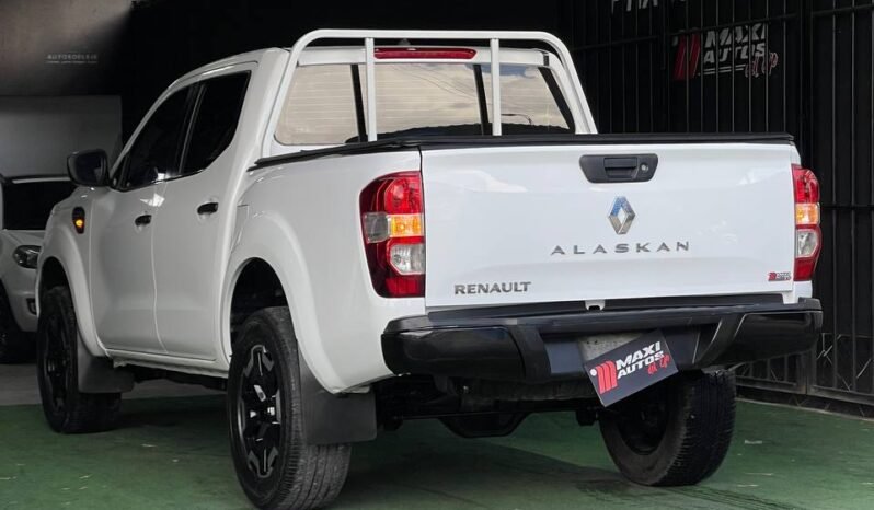 
								RENAULT ALASKAN ZEN 2.5 DIESEL MT 4X4 full									