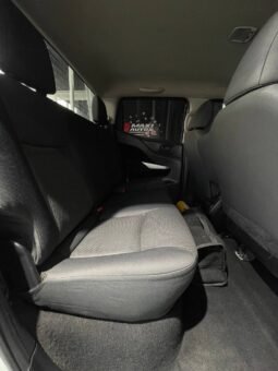 
										RENAULT ALASKAN ZEN 2.5 DIESEL MT 4X4 full									