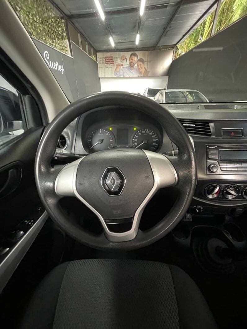 
								RENAULT ALASKAN ZEN 2.5 DIESEL MT 4X4 full									