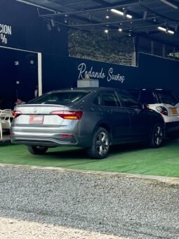 
										VOLKSWAGEN NEW JETTA HIGHLINE 2.5 AT full									