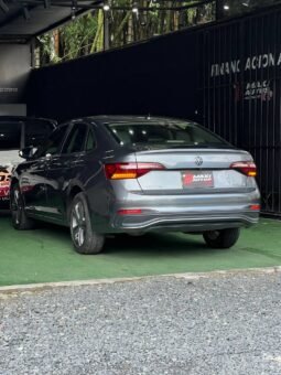 
										VOLKSWAGEN NEW JETTA HIGHLINE 2.5 AT full									