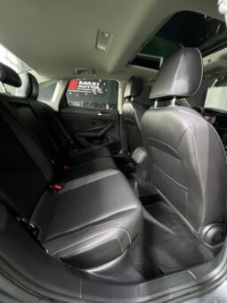 
										VOLKSWAGEN NEW JETTA HIGHLINE 2.5 AT full									