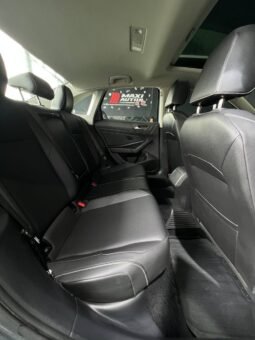 
										VOLKSWAGEN NEW JETTA HIGHLINE 2.5 AT full									