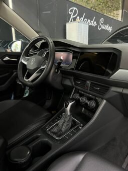 
										VOLKSWAGEN NEW JETTA HIGHLINE 2.5 AT full									