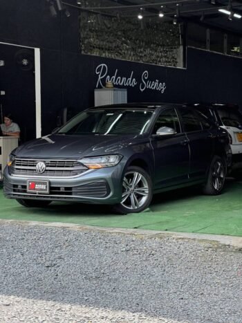 VOLKSWAGEN NEW JETTA HIGHLINE 2.5 AT