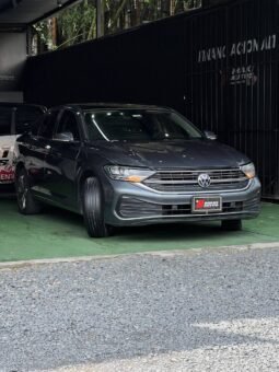 
										VOLKSWAGEN NEW JETTA HIGHLINE 2.5 AT full									