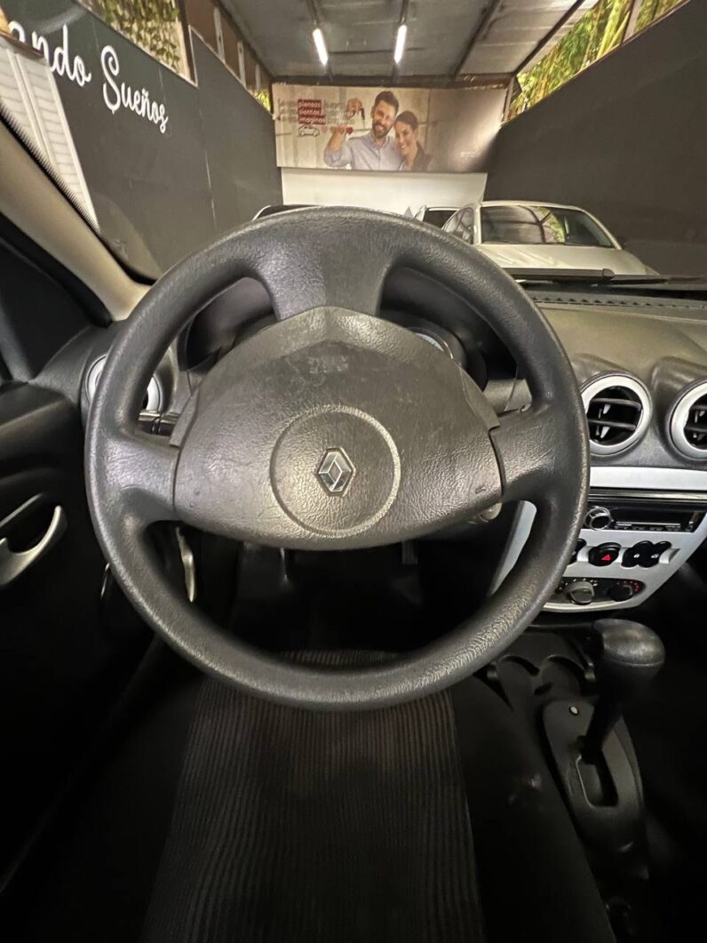 
								RENAULT SANDERO AUTOMATIQ full									