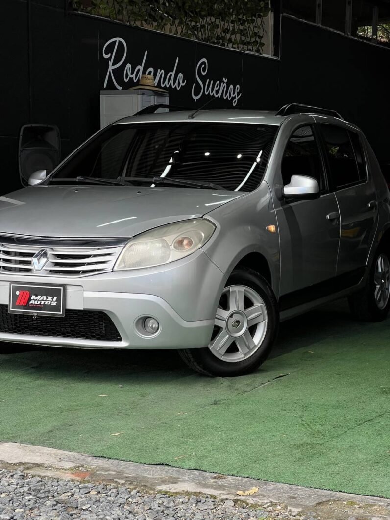 
								RENAULT SANDERO AUTOMATIQ full									
