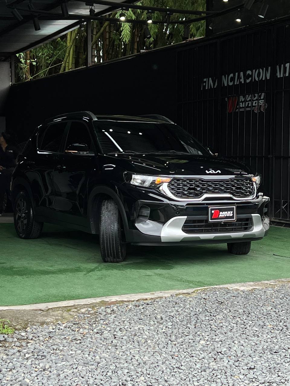 KIA SONET EMOTION MT