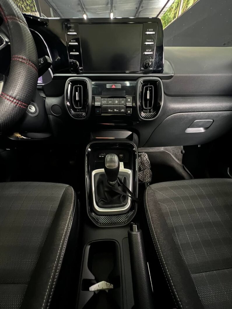 
								KIA SONET EMOTION MT full									