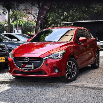MAZDA 2 GRAND TOURING 1.5 MT