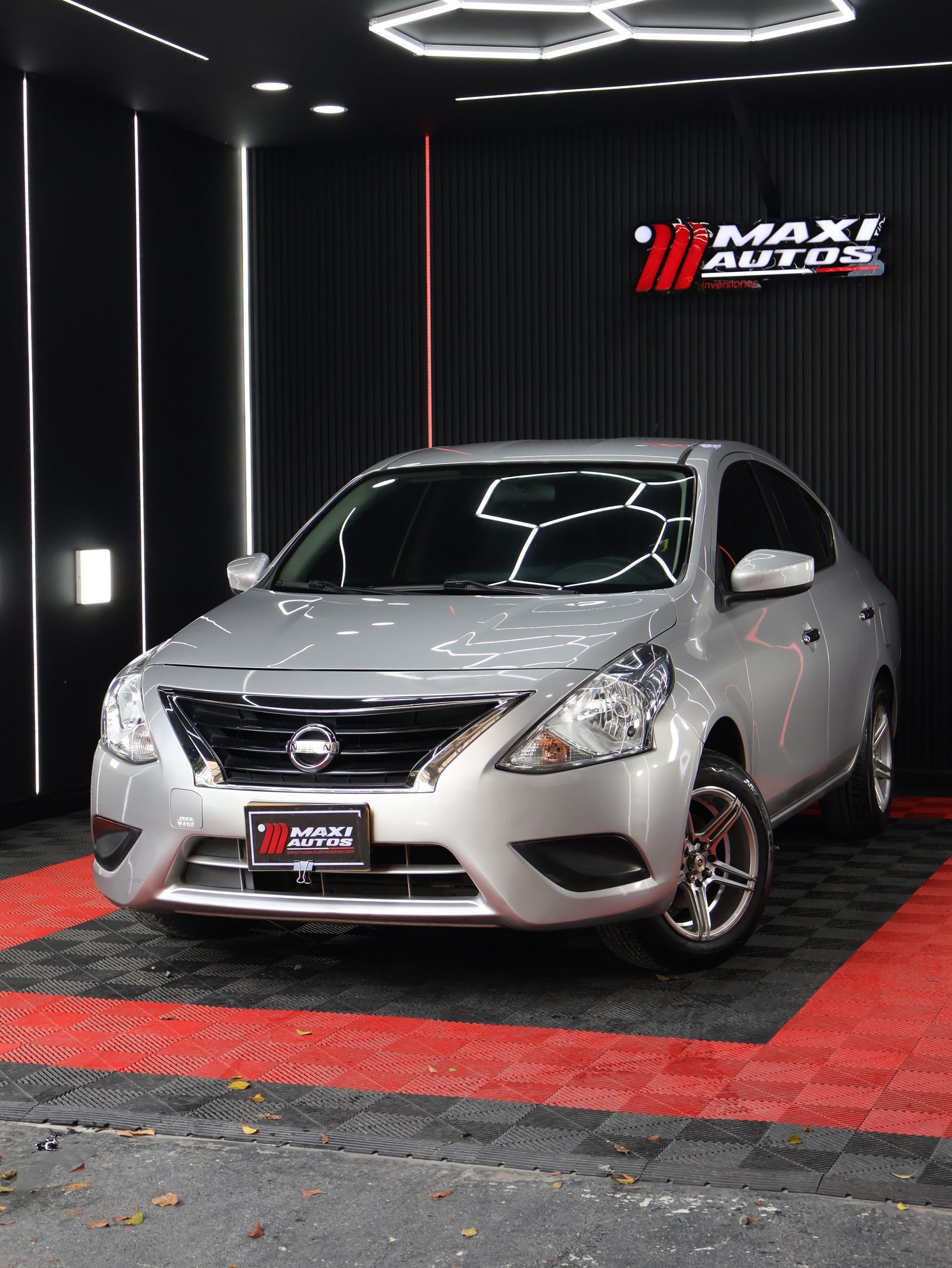 NISSAN VERSA SENSE MT 1.6
